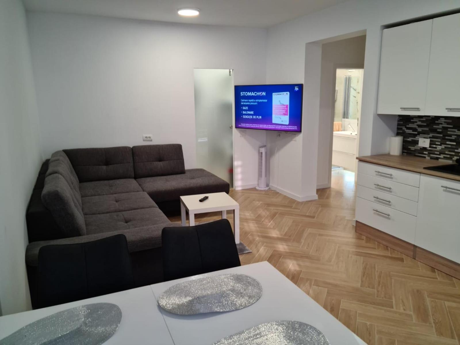 Apartament In Complex Rezidential In Oradea Lägenhet Exteriör bild